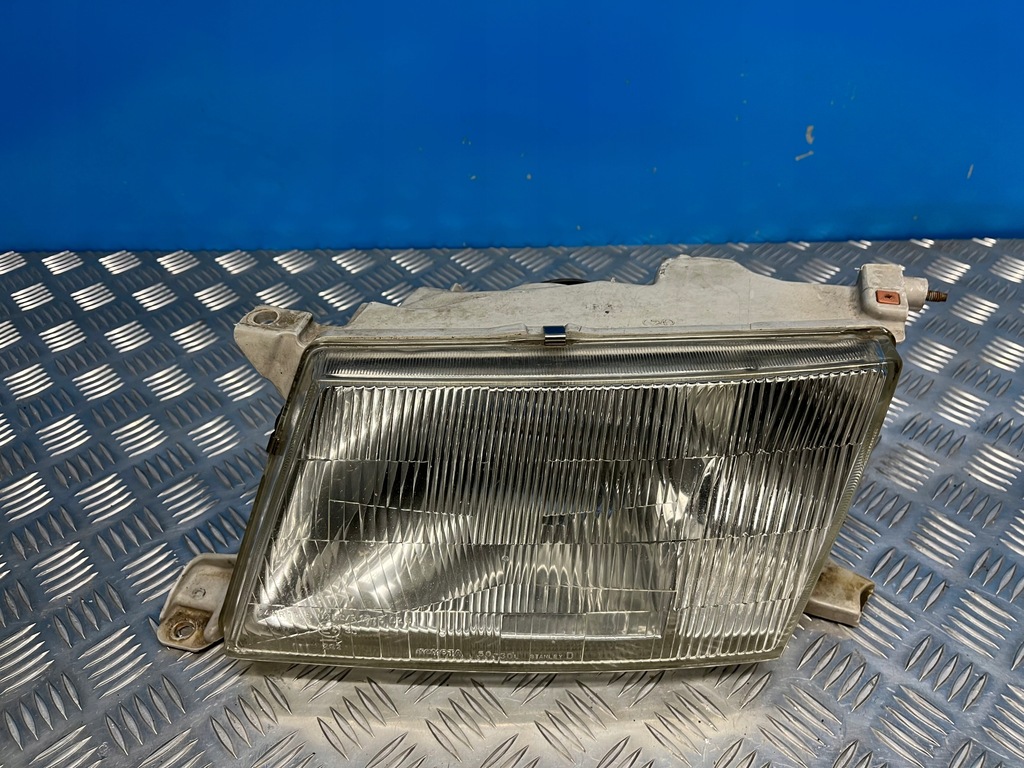 фото №1, Lexus ls ii ls400 95- лампа лівий перед ліва