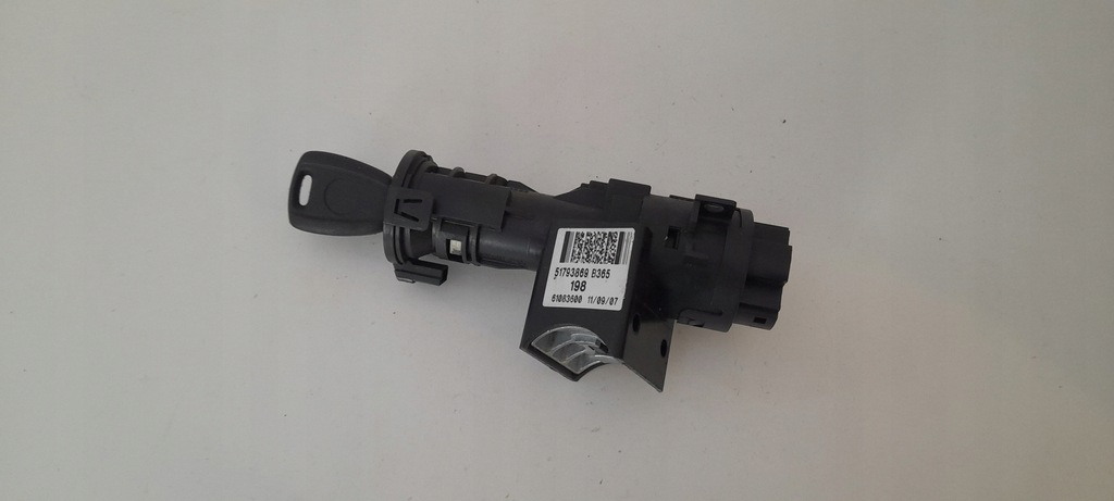 фото №1, Замок зажигания ключ fiat bravo ii 61083600