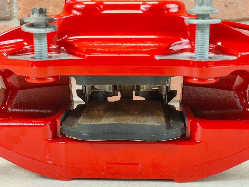 Супорт гальмівний правий перед brembo 374x36 bmw g16 g20 g21 g23 g26 6897348 Ціна