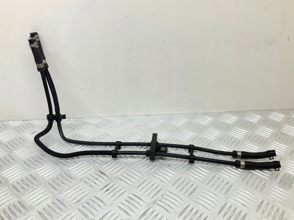 фото №1, 2016 audi a4 s4 b9 шланг питающий adblue