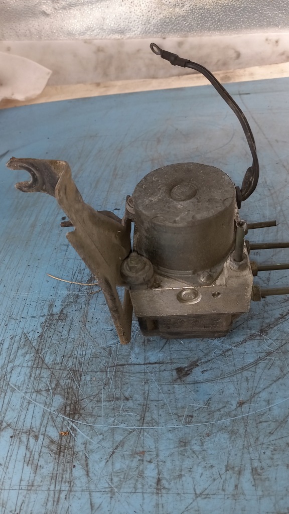 фото №1, Насос abs nissan micra 1.4cdi 03r