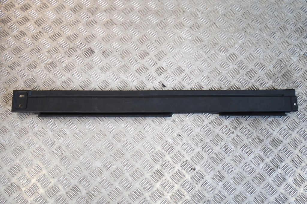 фото №1, Mercedes ml gle w166 166 молдинг багажника правая