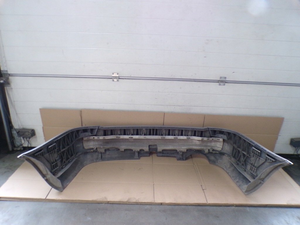 фото №12, Audi a4 b5 бампер задняя sedan 8d5807363