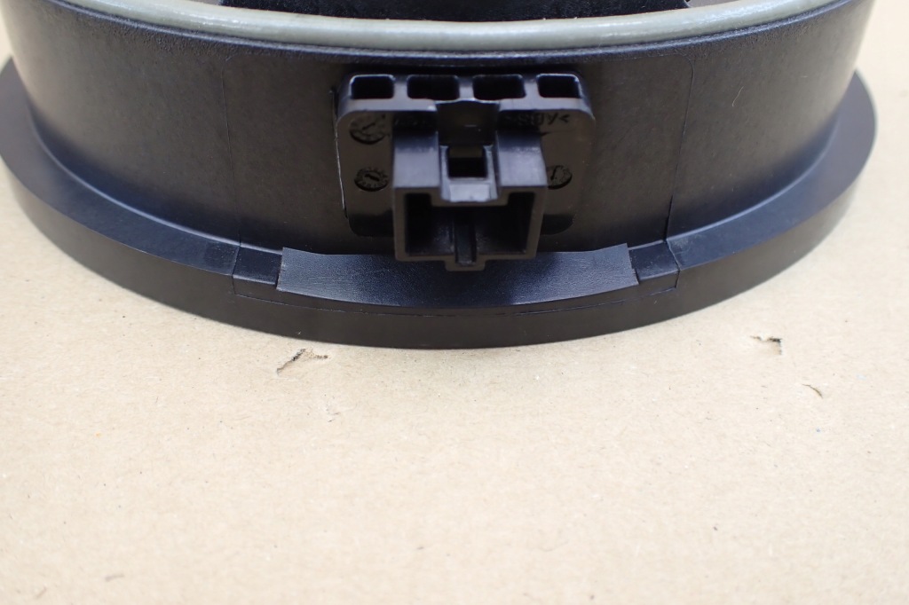 Динамик дверь левый правый передний задний mercedes-benz w118 w177 w243 w247 с Разборки