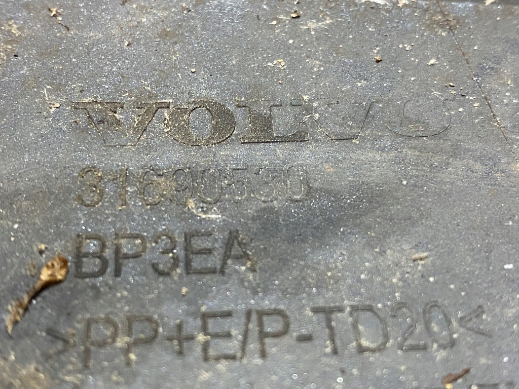 фото №11, Volvo v60 ii s60 iii r-design бампер перед передний 31690530