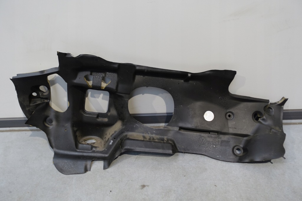 фото №1, Vw golf v plus шумоизоляция стены перегородки