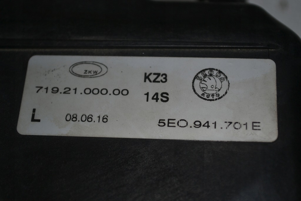 фото №7, Skoda octavia iii противотуманная фара левый перед 5e0941701e