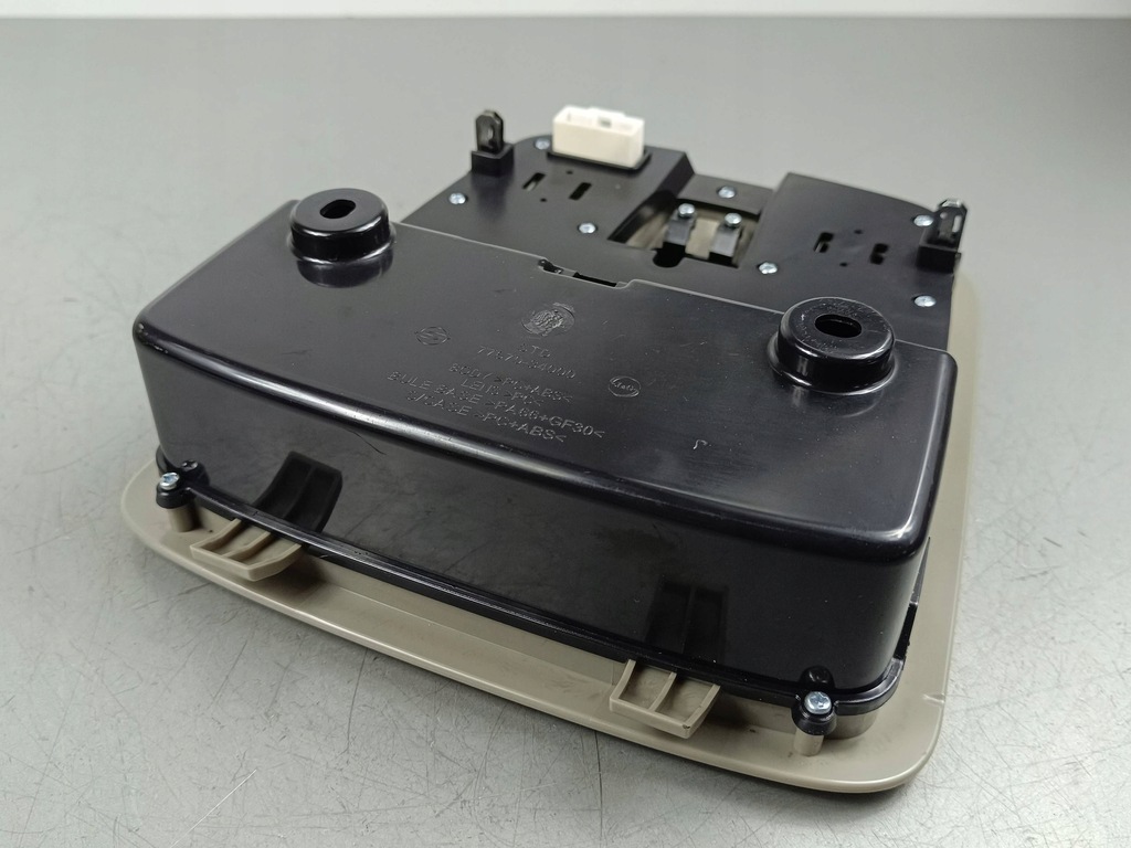 фото №7, 2021 ssangyong korando бардачок na накладки на фари 7767034000