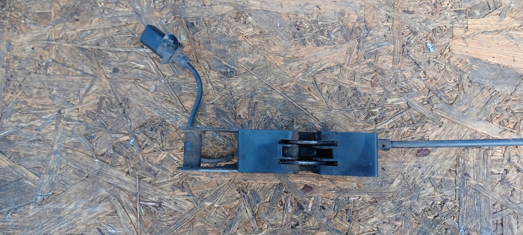 фото №5, Skoda yeti замок засов капот