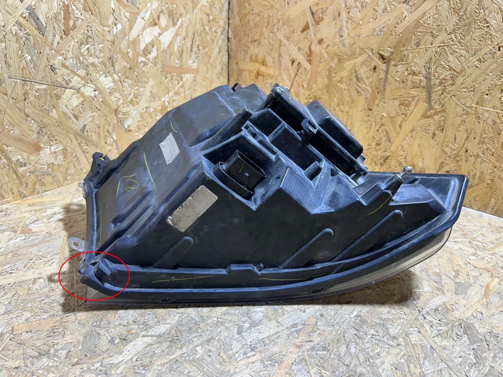 фото №8, Dodge van ram 2017 лампы передние