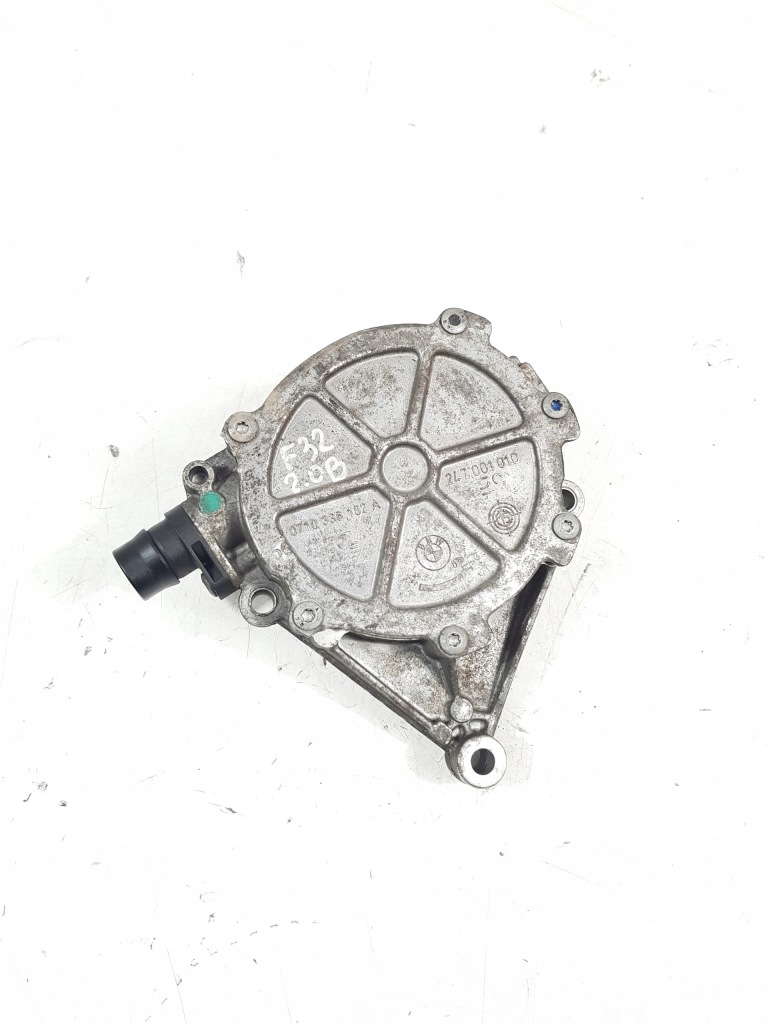 Купить Насос вакуум bmw f32 2.0 b