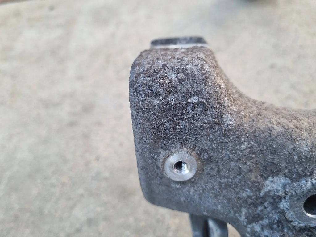 фото №3, Audi a6 c6 поворотный кулак ступица левая задняя задняя