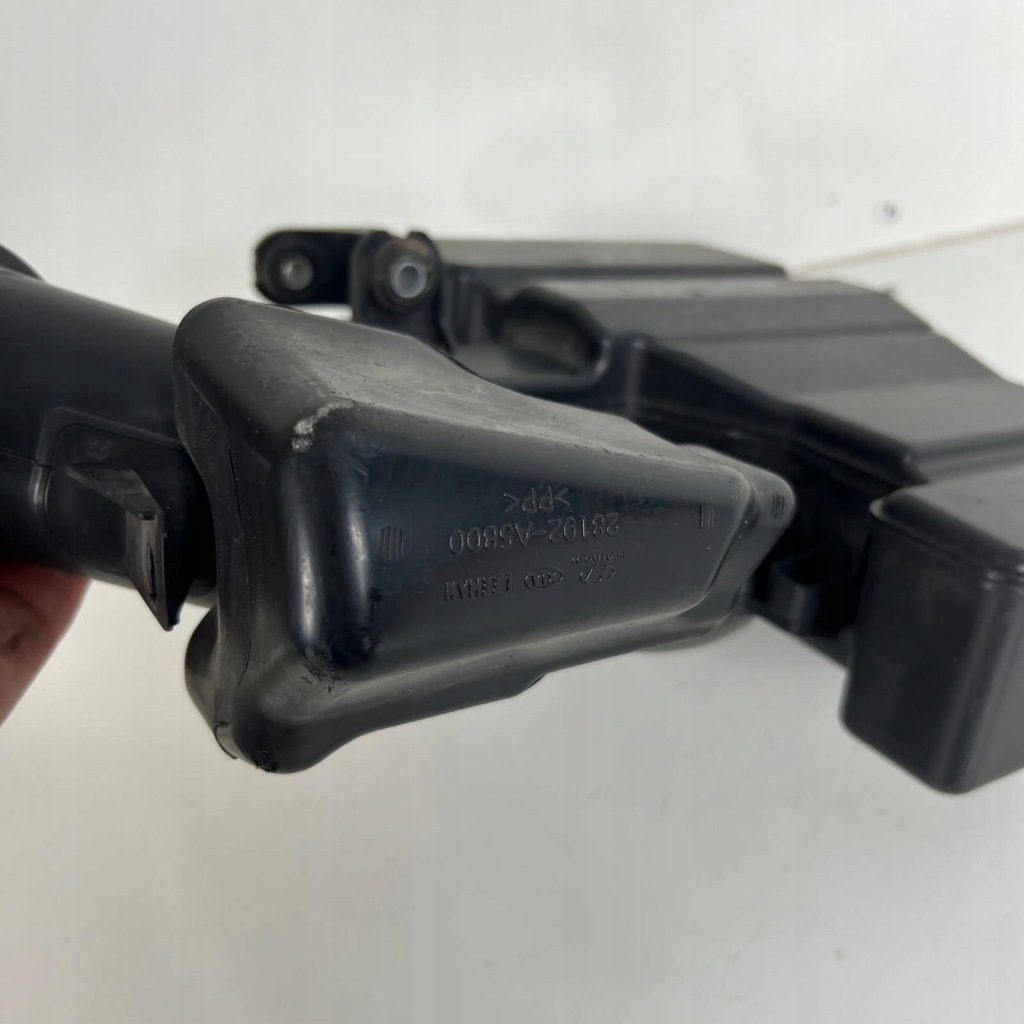 фото №7, Hyundai i30 ii ceed ii 12-16r 1.6 crdi резонатор труба повітря оригінальний номер 28220-a