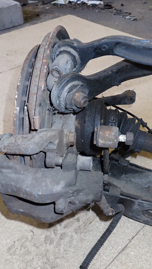 фото №5, Поворотный кулак ступица подвеска задняя левая w220