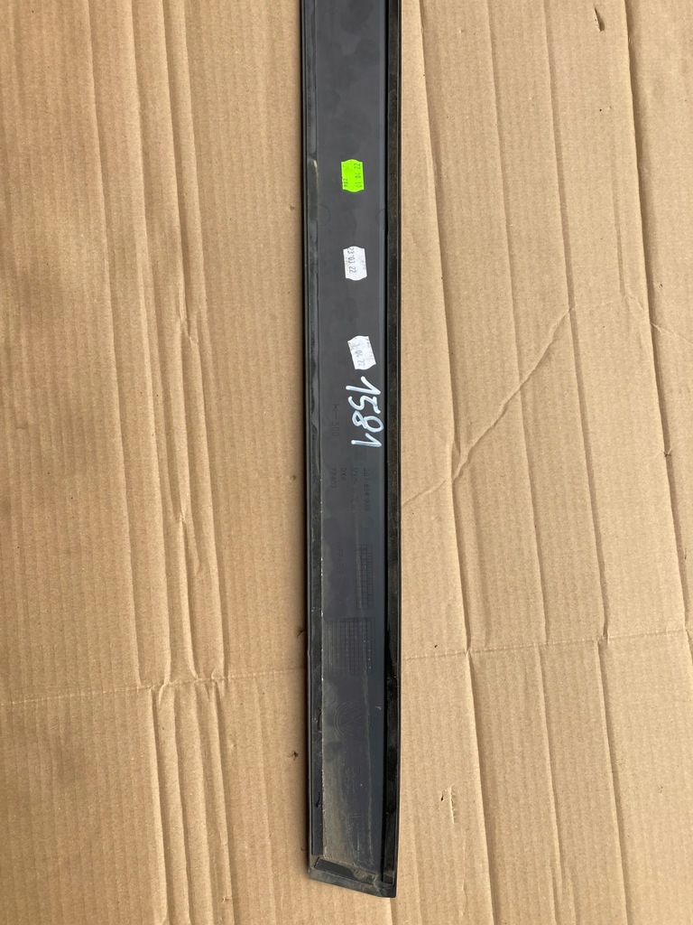 фото №9, Молдинг дверь левый перед vw taigo 2g7854939