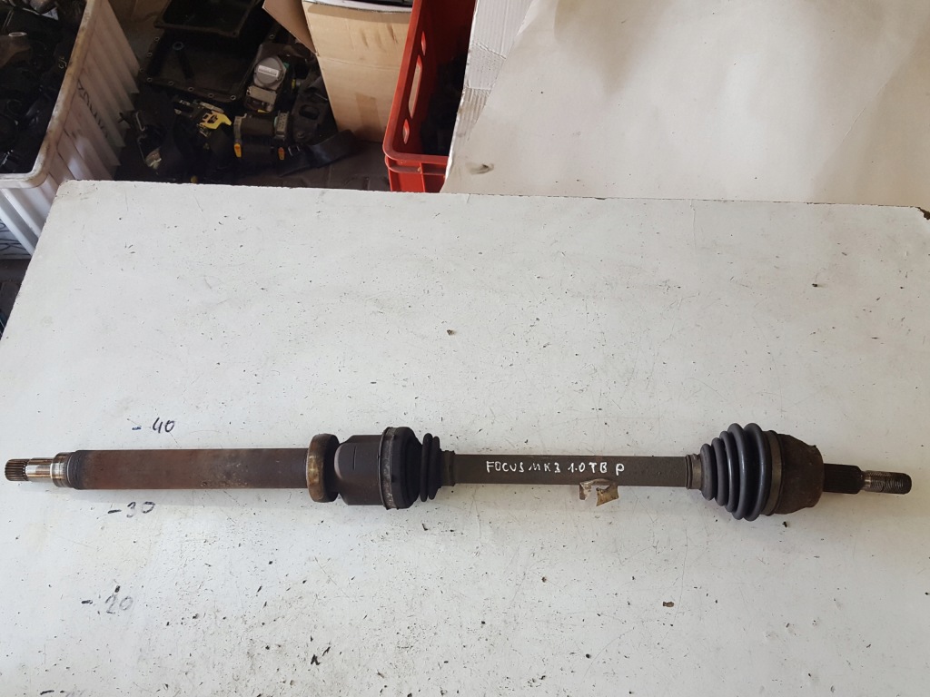 Купити Ford focus mk3 3 1.0 ecoboost привідний вал права механічна коробка передач