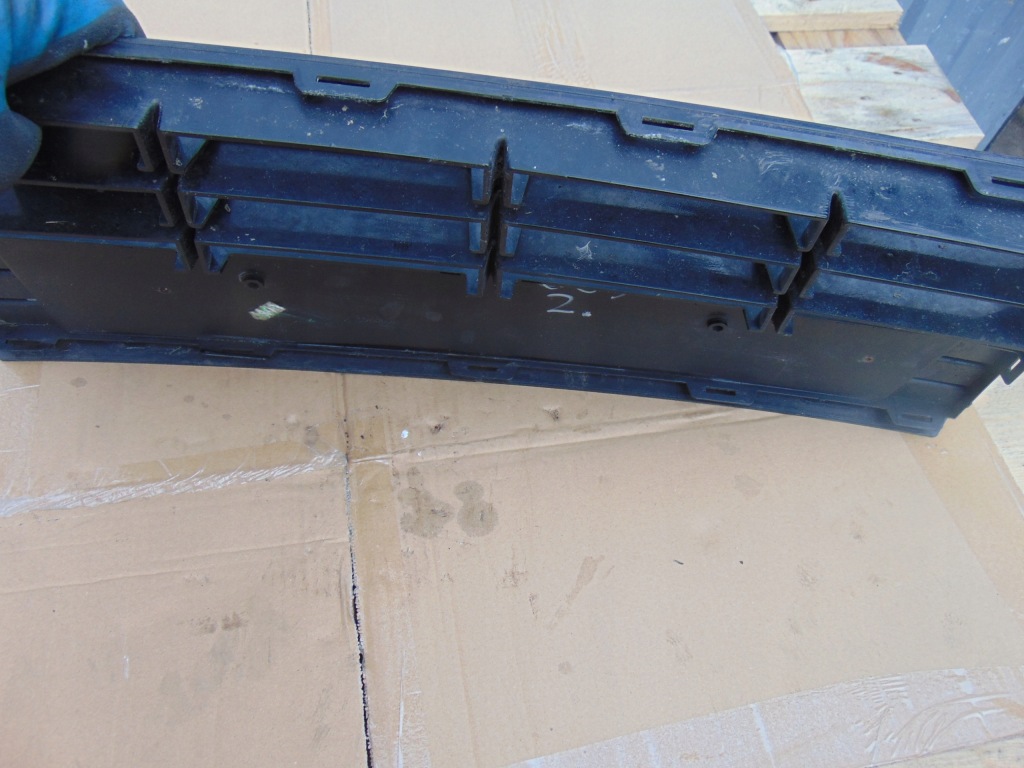 Решітка  решітка радіатора решітка ford focus mk3 Доставка