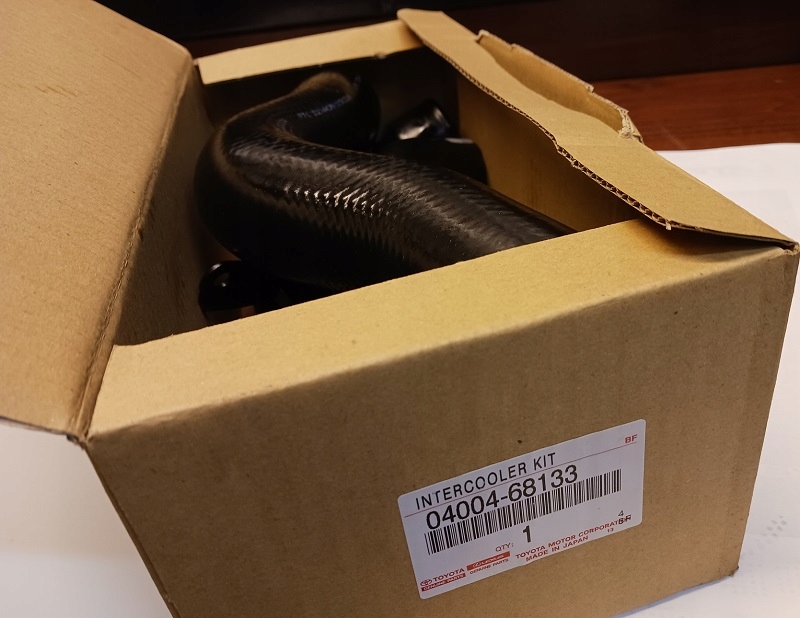 Набір rur труба шланг інтеркулер toyota lexus оригінал Оригінал