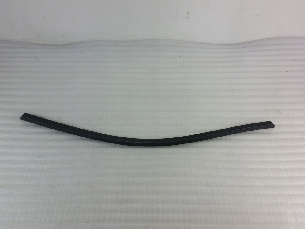 фото №1, Mercedes c-klasa w205 прокладка pod капот