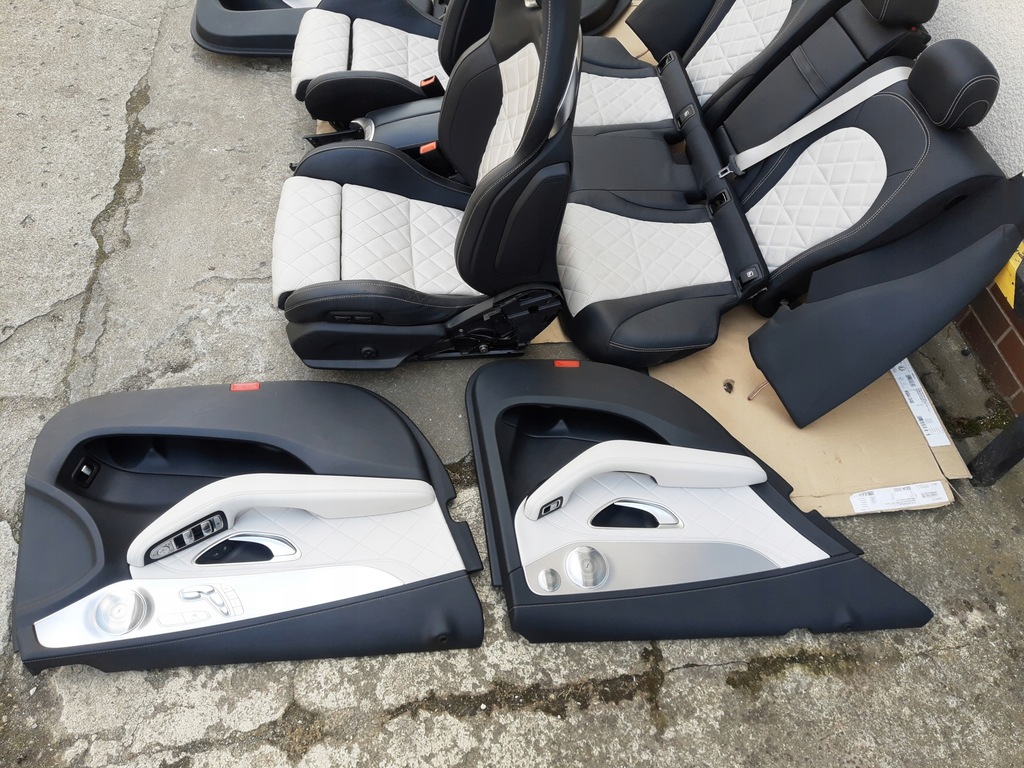 фото №11, Mercedes c w205 kombi c63 amg performance сидіння сидіння