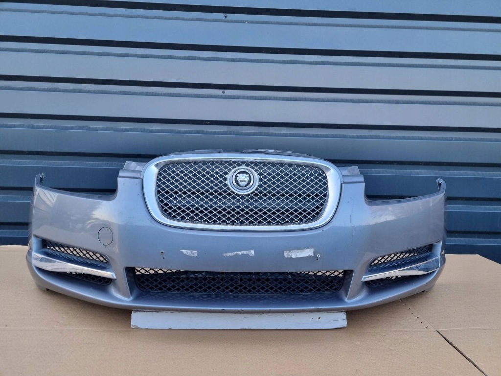 Купити Jaguar xf x250 2007- бампер перед оригінал h056