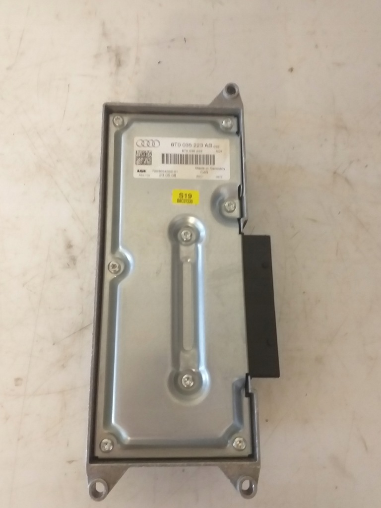 фото №1, Усилитель радио audi a4 b8 a5 8t0035223ab