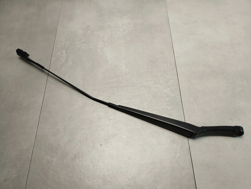 фото №1, Audi q5 8r рычаг дворники правое 8r1955408b