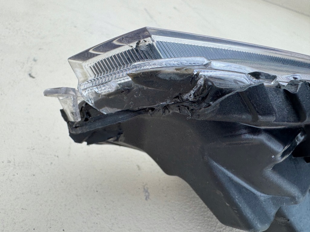 Hyundai i30 2 2 11-17r turbo led противотуманная фара drl правая  перед 92202-a64 Недорого