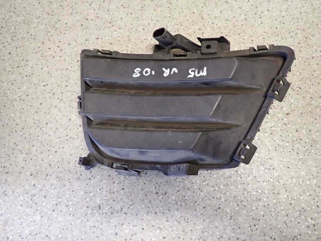 фото №4, Mazda5 mazda 5 08- заглушка противотуманной фары правая lift