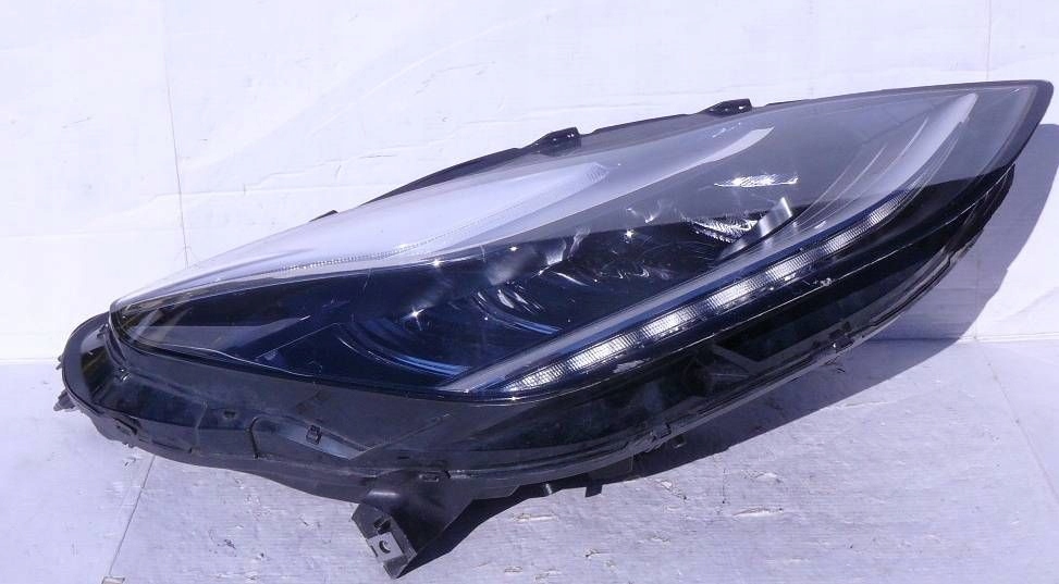 фото №7, Tesla 3 лампа передняя full led правая