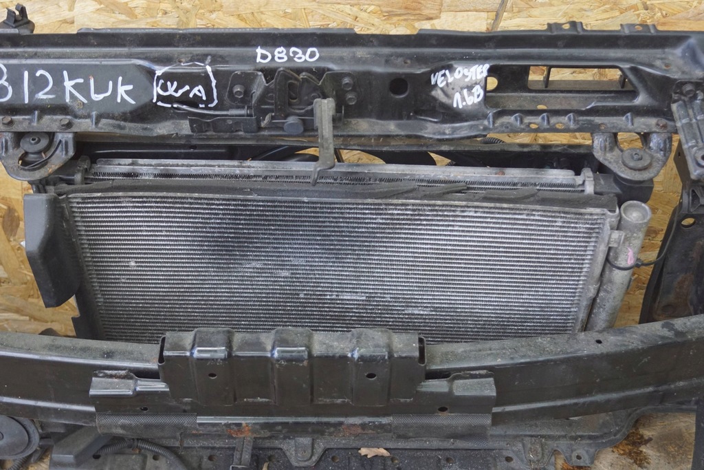 фото №11, Hyundai veloster pas передний радиатор вентилятор 1.6b d830