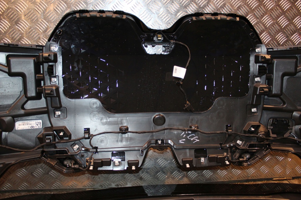 фото №12, Bmw ix i20 бампер перед mpakiet передний black sapphire