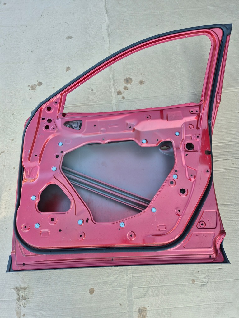 фото №8, Mazda cx-3 cx3 15r . дверь правое перед. d242