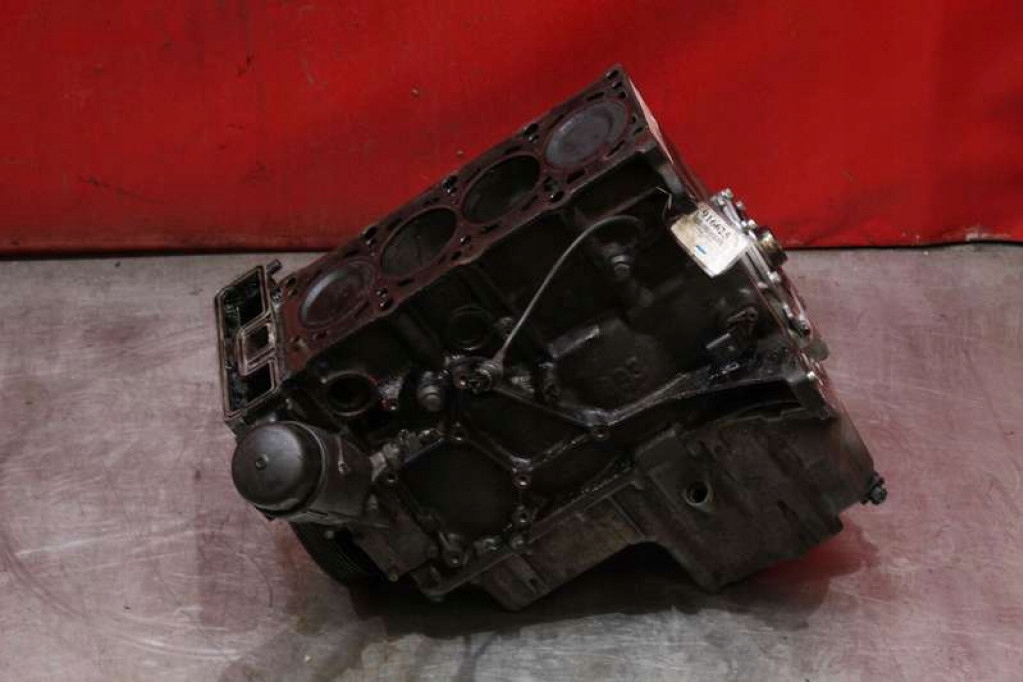 фото №5, Блок dół двигателя wał 1743993 bmw e46 1.9 105 km 97-03