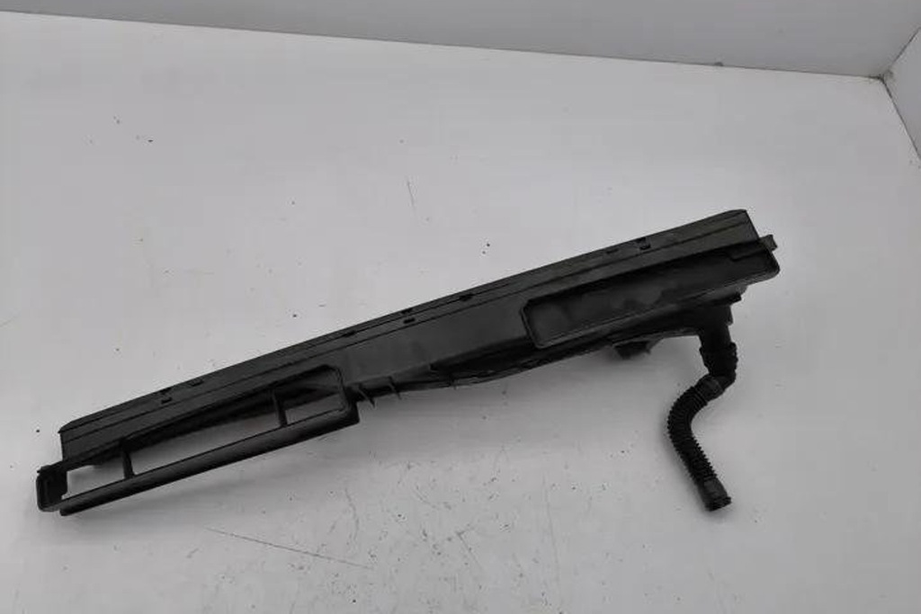 фото №10, Труба воздуха vw t-roc a11 5q0129621b 1.0l бензиновый 85kw 2018