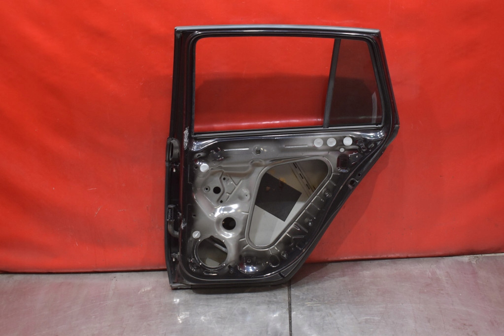 фото №9, Дверь правое задняя задние c9x vw golf 7 vii sportsvan 12-17