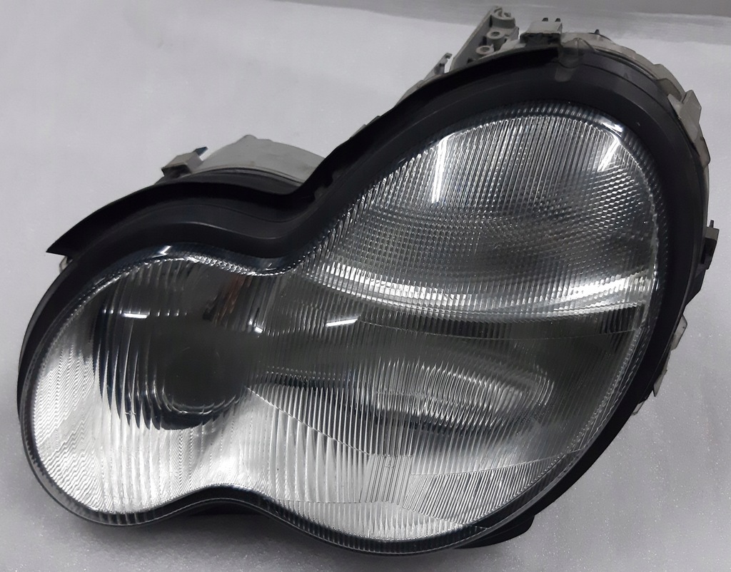 фото №1, Mercedes c-klasa w203 фара лампа ксенон левый