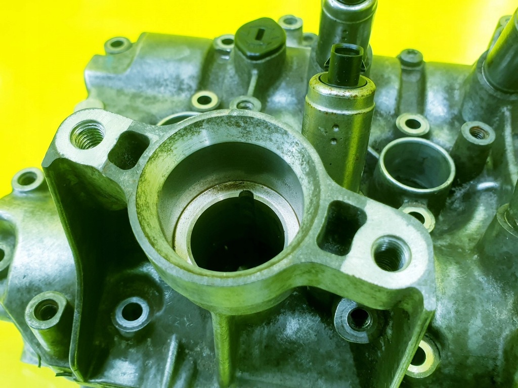 фото №8, Головка двигуна audi s6 c7 s7 q7 4m a8 d4 4.0 tfsi ctg права 079103404q