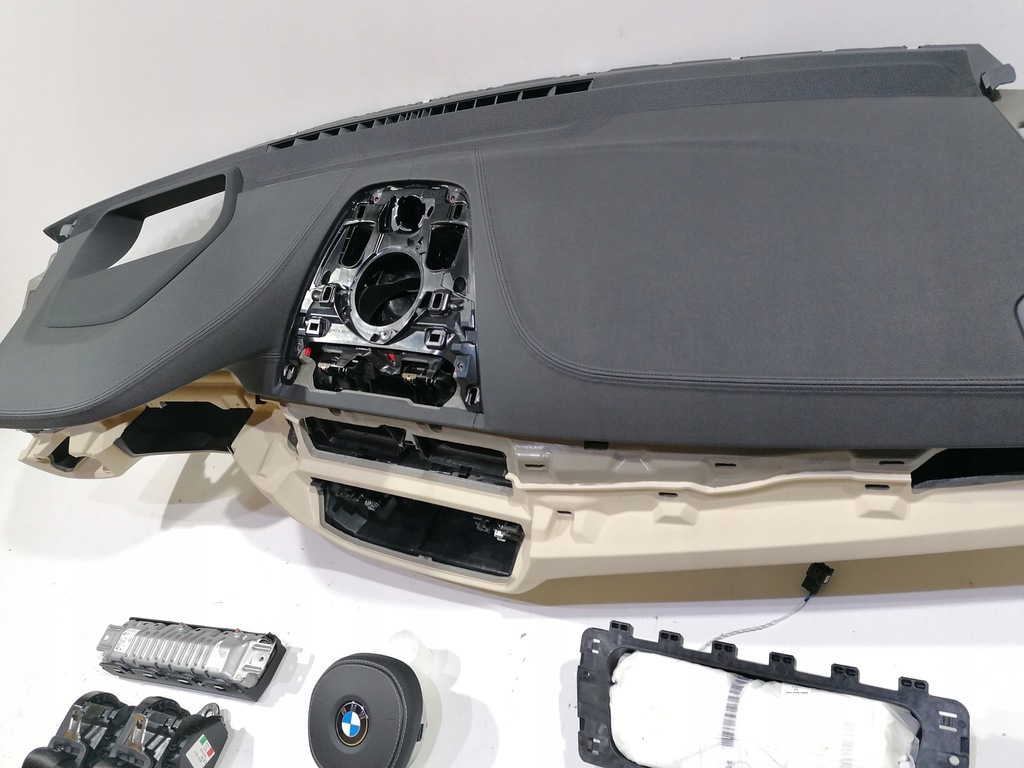 фото №5, Bmw 6 gt g32 приборная панель консоль подушка безопасности подушки безопасности ремни