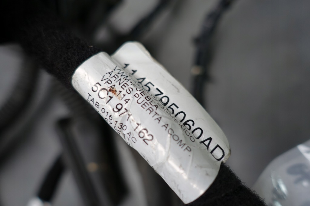 фото №4, Vw beetle 5c5 5c3 жгут электропроводка дверь правая