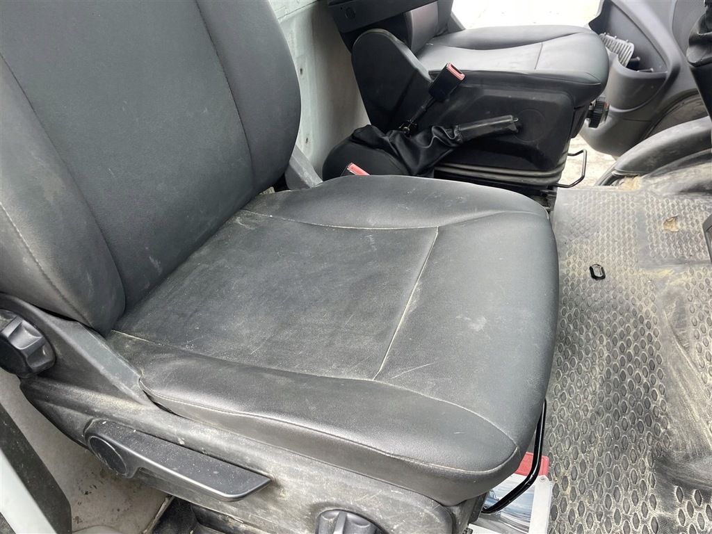 фото №7, Сиденье пассажира правый перед правый передний iveco daily vi 6 14-24