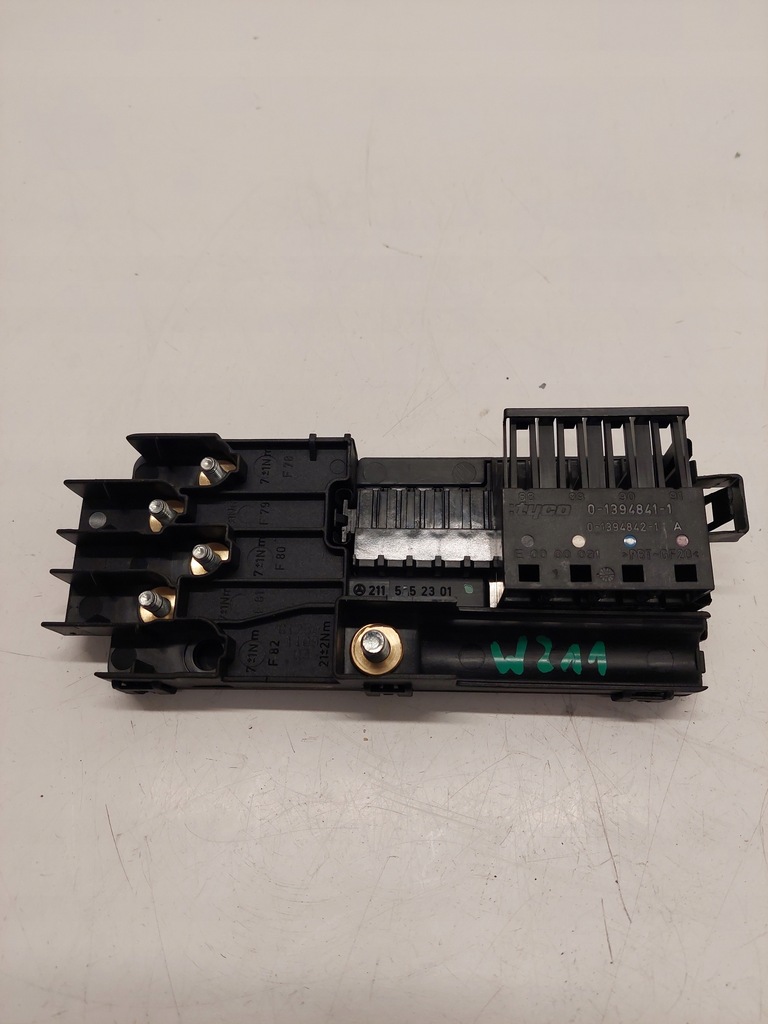 фото №1, Коробка предохранителей mercedes w211 2115452301