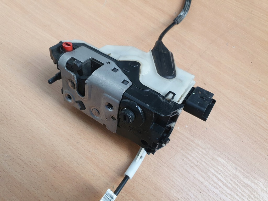 фото №10, Замок дверь левый задняя 5d peugeot 208 i 9812501280