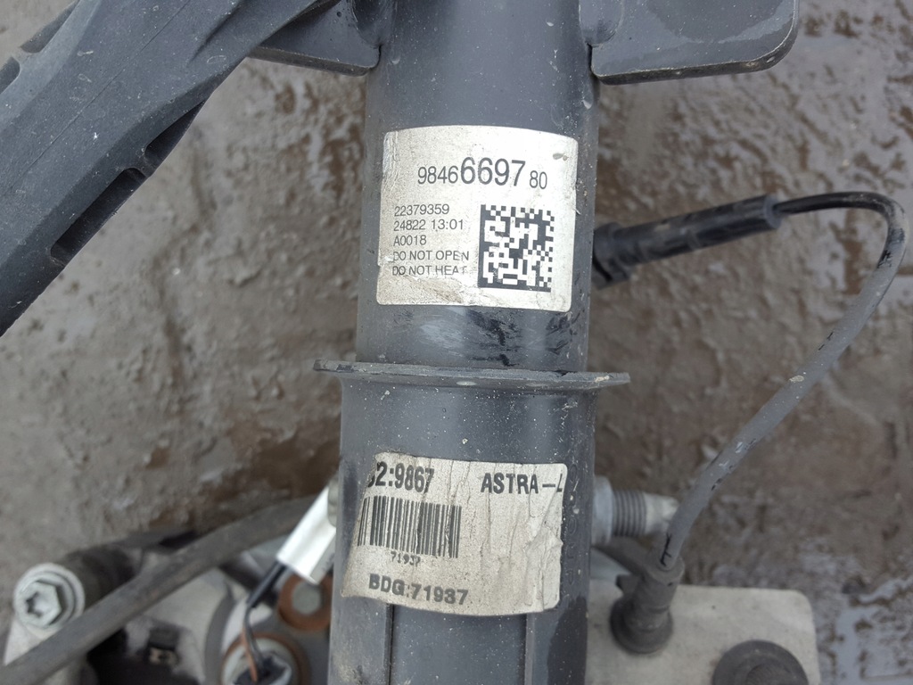 фото №6, Opel astra vi l 21r- 1.5 d амортизатор поворотний кулак права перед