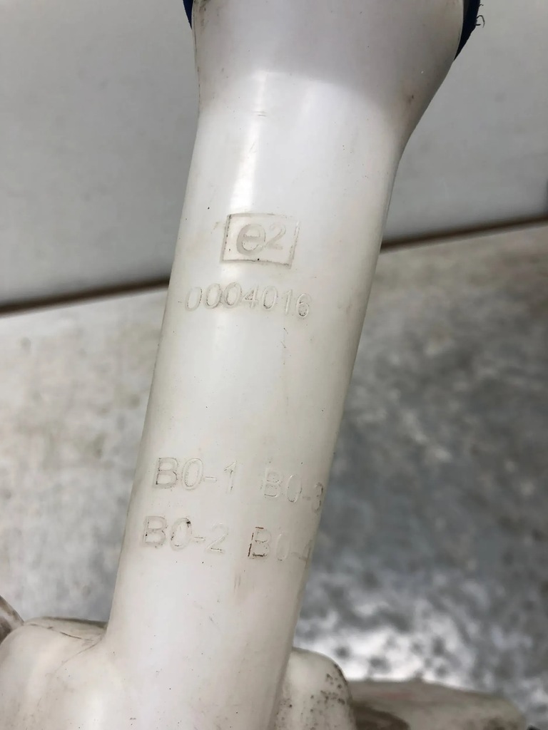 фото №5, Бачок омывателя peugeot 107