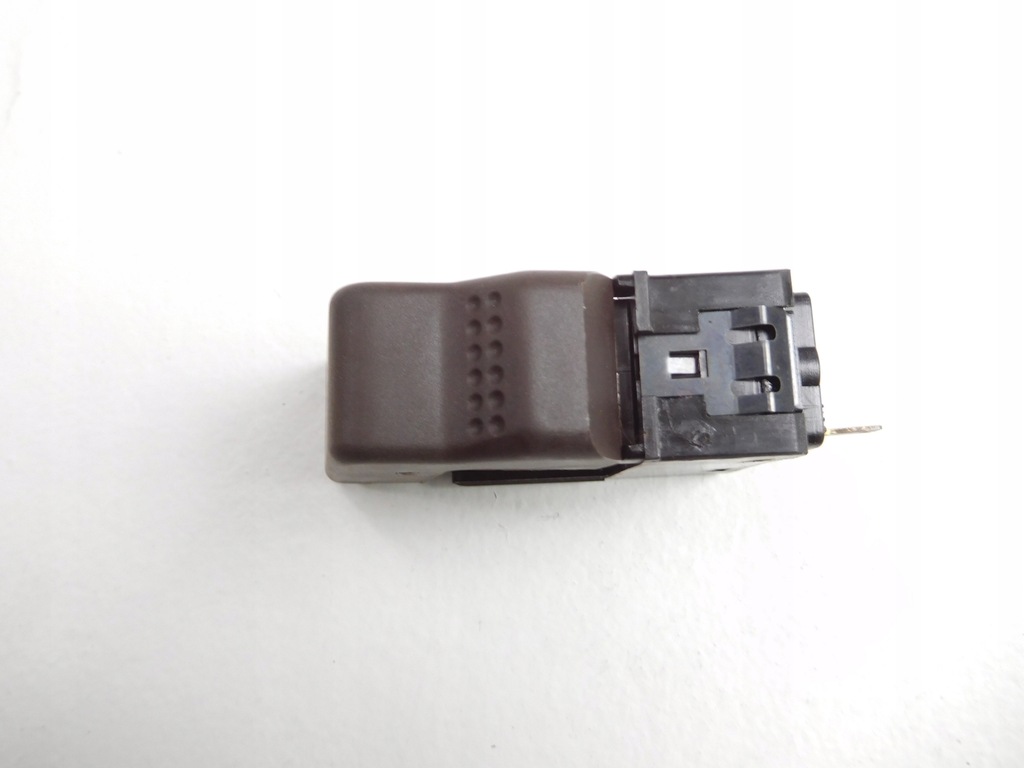 фото №7, Выключатель отопления задний стекло audi 855941503