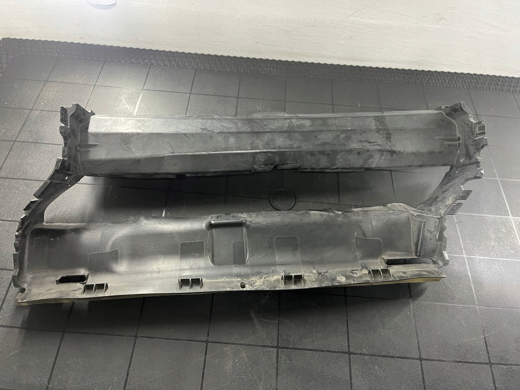 фото №8, Porsche macan повітропровід повітря 95b121707d