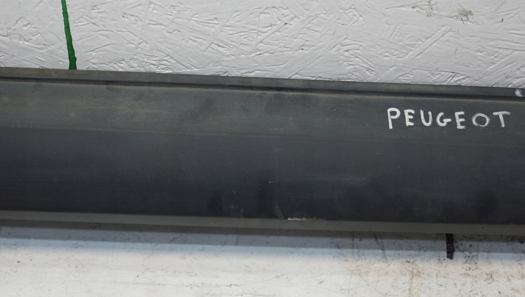 фото №4, Порог молдинг порог левая peugeot 2008 i