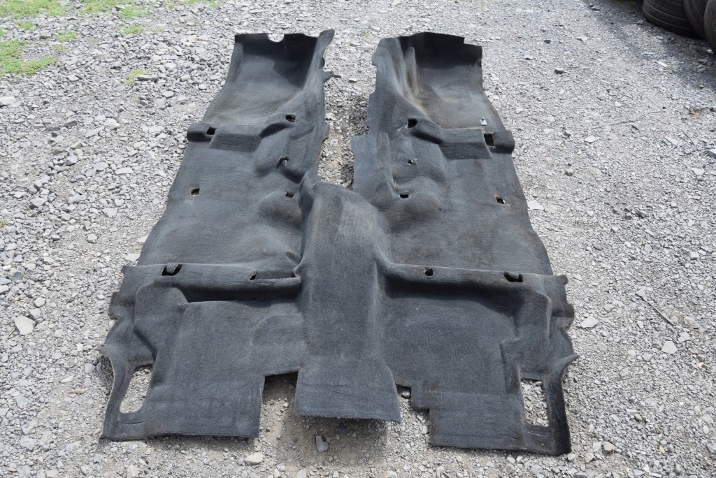 фото №1, Jeep cherokee liberty kj коврик обшивка