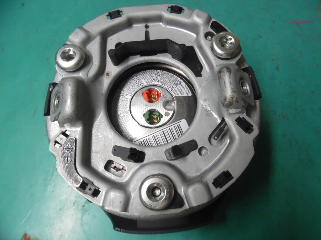 фото №11, Audi a6 c6 подушка водителя air bag 4f0880201r